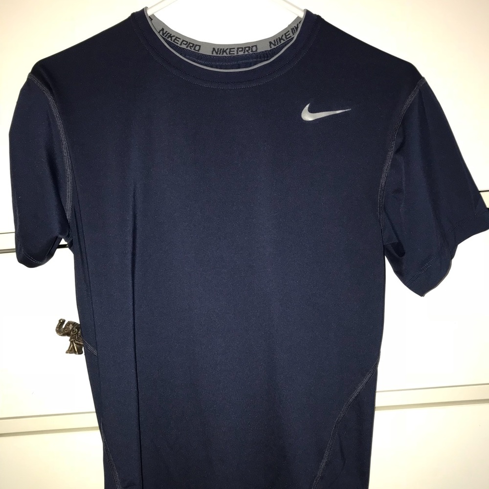 Nike-pro workout shirt